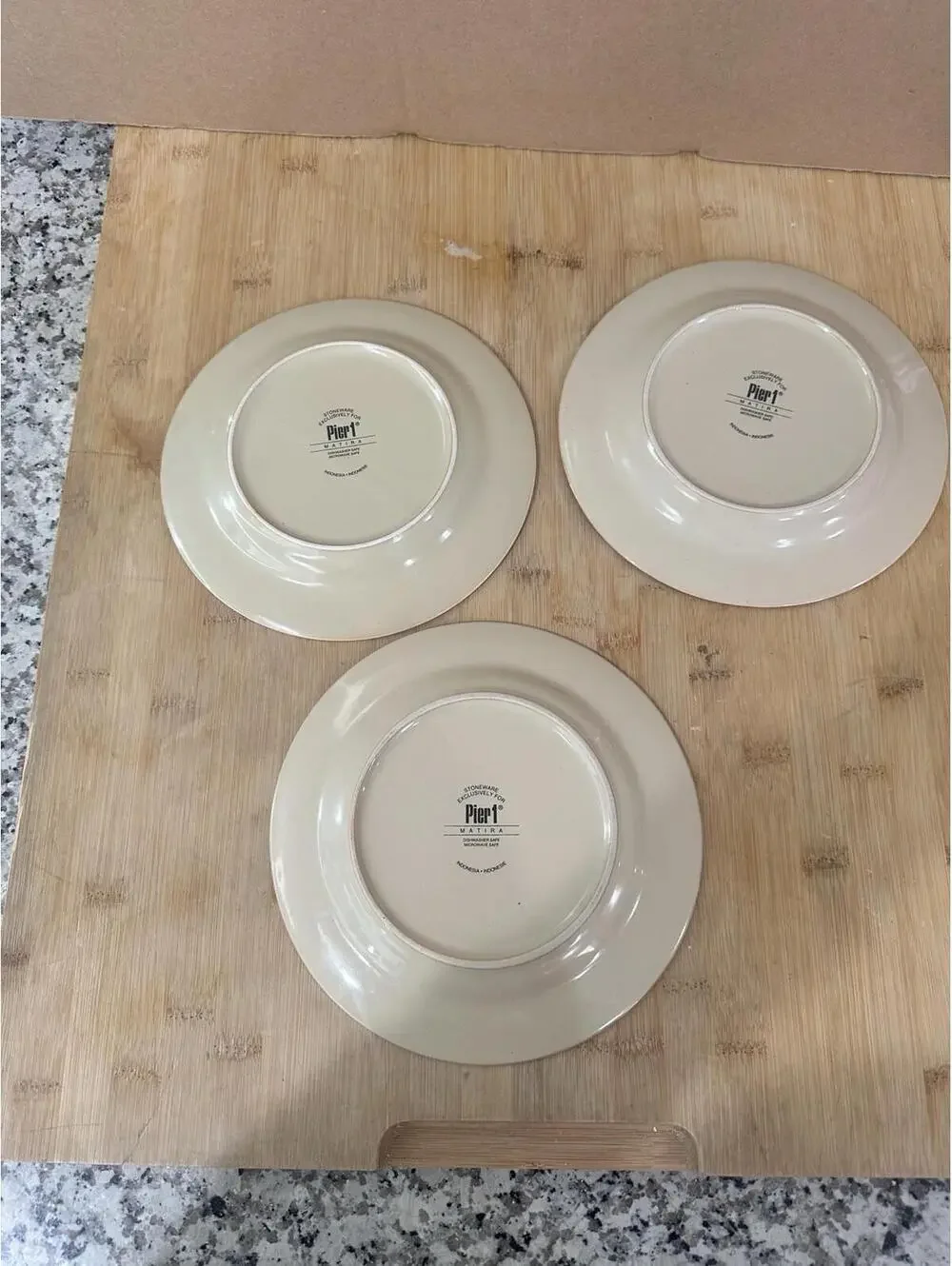 Set of 3 Pier 1 Stoneware Matira Salad Dessert Plates Gold Burgundy 8